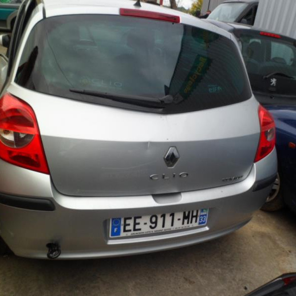 Vehicule-RENAULT-CLIO-III-PHASE-1-Exception-1-5-2006-698e7fad39d7d3196505385f98f4a1908d564c4011002557f6ca00b99d527f1e.JPG