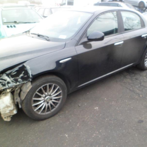 Vehicule-ALFA-ROMEO-159-1-9-2006-cb5f58ae4dad3ec13aa87451a8389da6d7de10b3e3c6d2cffa8ce2e446e2e18d.JPG