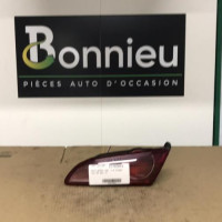 Piece-Feu-arriere-secondaire-droit-%28feux%29-0000050504819-ALFA-ROMEO-159-a86eff770720918b57692d4dc5db4257579e13523f484485eaa5fd0799a7f9d7_mtn.jpg