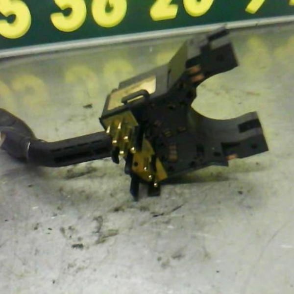 Piece-Commodo-dessuie-glaces-AUDI-A6-%284A%29--Diesel-3d4d76f8d9ba4951111946e0fda99f7e2aab07cdb6bb94886aaf9bbc25d66ec2.png