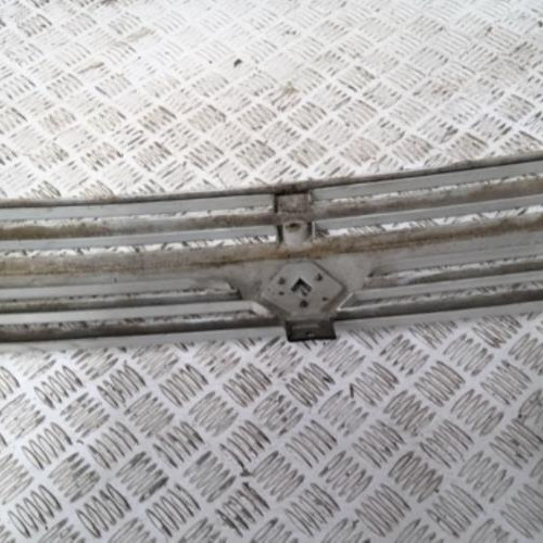 Piece-22705315-Calandre-RENAULT-TRAFIC-1-PHASE-3-2.5D--8V-861b27686973b69440747b8825f86c24c8654570a6ba95efa40205b7b154a51a_mtn.jpg