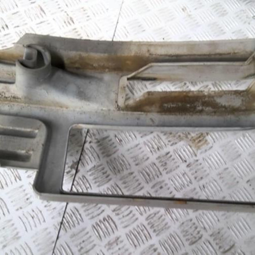 Piece-22705315-Calandre-RENAULT-TRAFIC-1-PHASE-3-2.5D--8V-e2a840da41871cdc3f6fe1d683d2cd83a8640a3487085279a0ffeb3000403c98_mtn.jpg