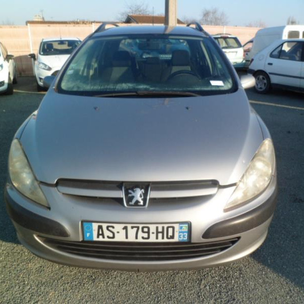Vehicule-PEUGEOT-307-1-6-2005-16dfbd51fe4b5fca6771e789a93b24d79fd3df2b6d5ecd225cbe9088891e12f6.JPG