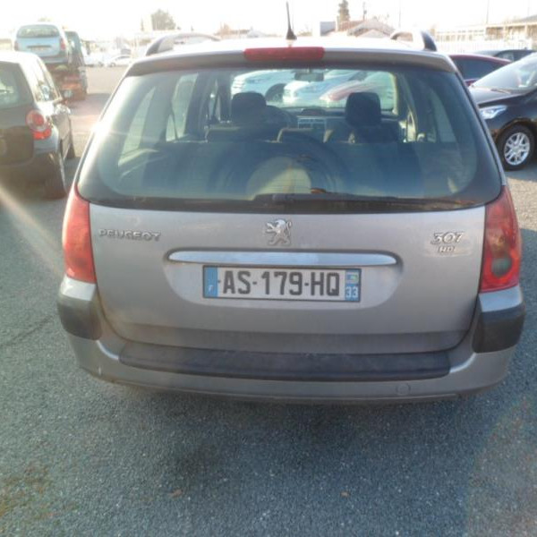 Vehicule-PEUGEOT-307-1-6-2005-57fb65aabd80dea6748ecf766eb32574845cc041b1d0f8da6f850a81aeacb25b.JPG