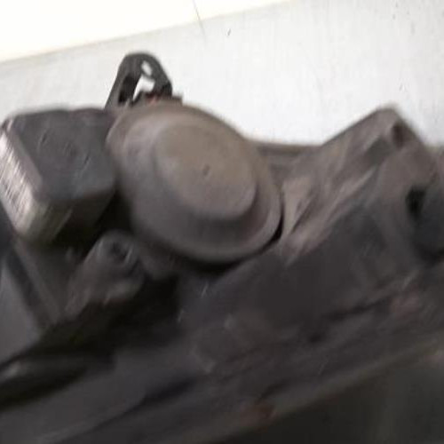 24703421-888e8629-5b38-4b12-a454-6c6826aba8a0-Piece-24703421-Optique-avant-principal-gauche-93190069-OPEL-ASTRA-H-TWINTOP-CABRIOLET-16i-16V-efe654351edb3d7e9df3b88e363ba985a7cd48878595723b07b2bd2e471ced0a_m.jpg