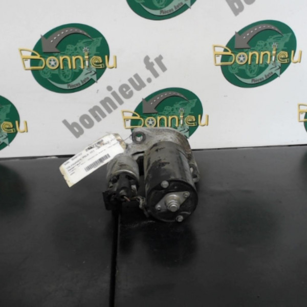 Piece-Demarreur-VOLKSWAGEN-POLO-VII-%286R%29-POLO-VII-6R-Confortline-Diesel-f934756f6b827cc474f2c3d22159d8c473138575b12e060f91f40f11765c5d53.jpg