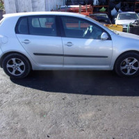 Vehicule-VOLKSWAGEN-GOLF-5-GOLF-5-19-TDI-8V-TURBO-1-9-2004-5ce9d4344f67c77f0f8ba655986cd6d554bccce01e938f8f85da259ba366325b_m.JPG