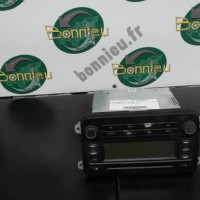 Piece-Autoradio-dorigine-VOLKSWAGEN-TOURAN-PHASE-1-Diesel-ae8676fc6d93cb2d1068618e0196d0a3d36be90ab268e90c6436642112d38d43.jpg