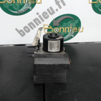 Piece-Bloc-ABS-%28freins-anti-blocage%29-PEUGEOT-207-PHASE-2-Diesel-a3754615259d7cde647e78bdb8da67b2fd75413609457653a7d4fd2a75dc6052.jpg