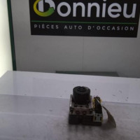 Piece-Bloc-ABS-%28freins-anti-blocage%29-PEUGEOT-207-PHASE-2-1.4-HDI--8V-TURBO-ea35640f7111df0b7b1b5767ca1bc9bcabc82ec655b99581257509a367ee5e38_mtn.jpg