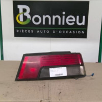 Piece-Feu-arriere-principal-droit-%28feux%29-PEUGEOT-405-PHASE-1-64004e20298fc38b818214e744079b585126b9c64e94935fe7de89d63375f588_mtn.jpg