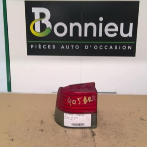Piece-Feu-arriere-secondaire-gauche-%28feux%29-PEUGEOT-405-607119f4e52aceb71024a1bd36715bd32b5e0931ea71c53dc23c0c71195a5f89_mtn.jpg