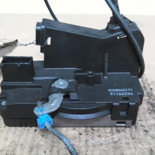 Piece-Fermeture-centralisee-avant-droit-RENAULT-TRAFIC-2-PHASE-1-2.5-DCI--16V-TURBO-a91b06e6b7302af4c2f3bc5b3d20d8e5652afbed02481ae8110553bbc819a8d2_mtn.jpg