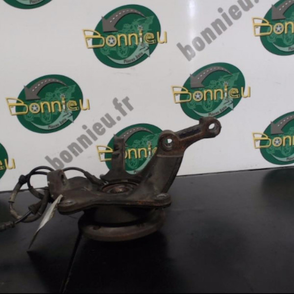 Piece-Moyeu-avant-gauche-RENAULT-TRAFIC-II-Diesel-861766f19a108731808826cd5f4f9fc77d4a29783e8e3bc66c8f335f0d3b0923.jpg