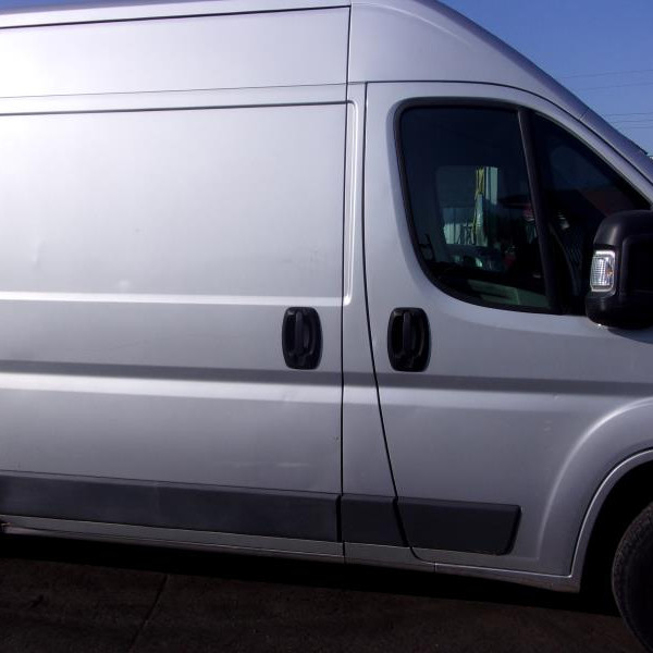 Vehicule-FIAT-DUCATO-III-FOURGON-TOLE-2-3-2011-5d3d2c3b0f18b20a0ce2f8e3c9392c978b7b0ac4b95d9e906e068bf07b842aa0.JPG