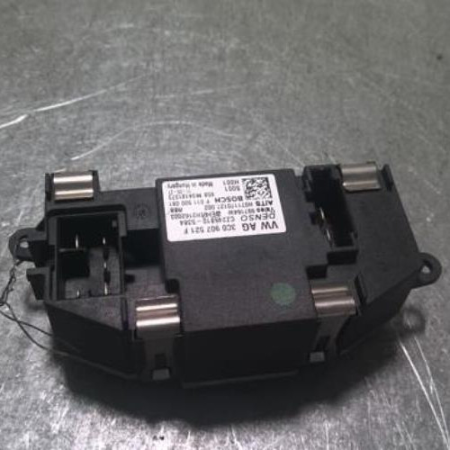 30723603-87cf2a20-1b15-4c1c-9912-a4df9f0c7c27-Piece-30723603-Resistance-chauffage-1K0963235H-VOLKSWAGEN-GOLF-6-16-TDI-16V-TURBO-261679fb59edfa5bd304e1c50e822c2cc0459502c48048737ae4fc3bd8aad681_m.jpg