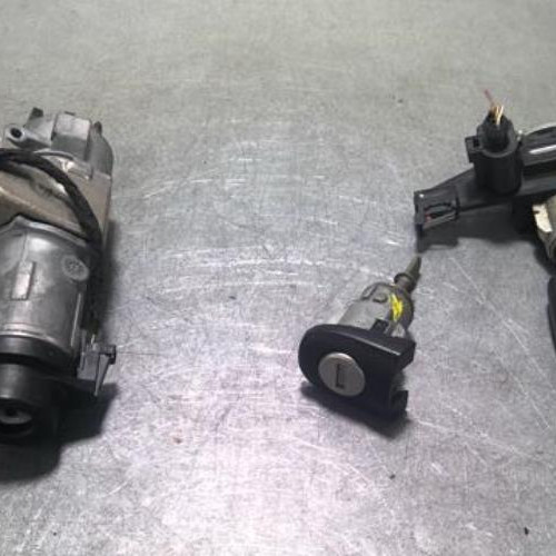 30724537-73e0147a-38b8-4e5d-aa4a-e0706cefd185-Piece-30724537-Neiman-4B0905851Q-VOLKSWAGEN-POLO-4-PHASE-1-12i-12V-b8f7af93b6ec2a337264859eed3a23b7157a6228dfd25240b43dac2ac115e8c3_m.jpg