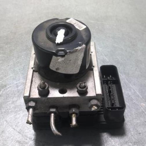 32435422-85b2e5d5-b996-4a80-8f66-2869f72f0e71-Piece-32435422-Bloc-ABS-476604075R-RENAULT-MEGANE-3-PHASE-1-15-DCI-8V-TURBO-9bb764433c5afedeb4a1b07e67f0b77140be8f5b3113a8bb6ea18de82f8304e7_m.jpg