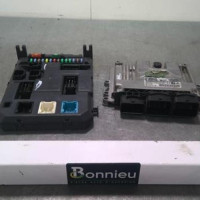 32532737-c0199a95b7170f9d05ca70ba1a58706fb152657b447fca90d216e726248ac3e4_mtn.jpg