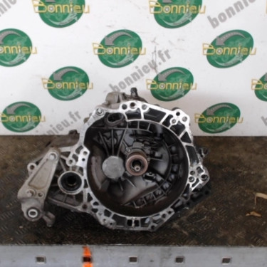 Piece-Boite-de-vitesses-OPEL-CORSA-D-Diesel-afad06b889d87d90442dd02b47be45505ebb2e54bca835e04de09898778fd121_mtn.jpg