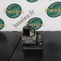 Piece-Bloc-ABS-%28freins-anti-blocage%29-OPEL-ASTRA-J-Diesel-781467899ababd780fdfecd0e71fe1e739aa8d3d4c0648e95c43408236968460.jpg