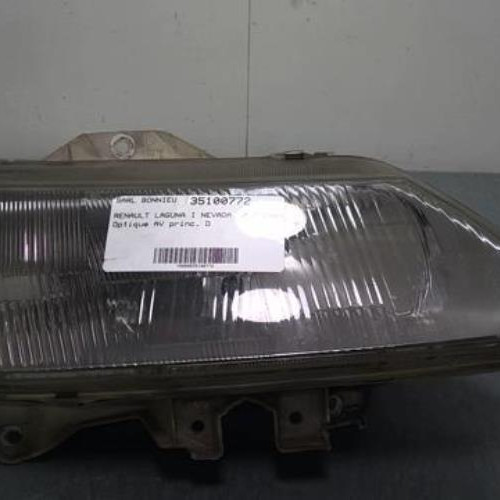 35100772-da47281b-d7f1-4880-a15f-2a973a46bde9-Piece-35100772-Optique-avant-principal-droit-7701038262-RENAULT-LAGUNA-1-PHASE-1-BREAK-22-TD-12V-TURBO-63f2e7d0299db91288daa526fe01c5922be7bcc3b515b26d93b0ba08d8d225ad_m.jpg
