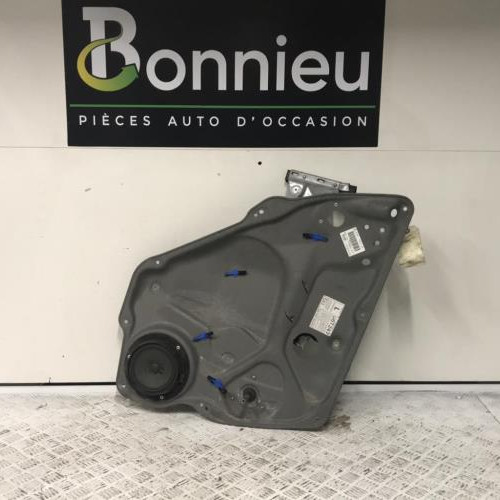 Piece-Leve-vitre-mecanique-arriere-gauche-MERCEDES-CLASSE-A-169-PHASE-1-284e2efbc00ed598233440236563b127d8569053cfb16ba10f302b77aacd203d_mtn.jpg