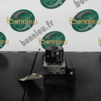 Piece-Bloc-ABS-%28freins-anti-blocage%29-VOLKSWAGEN-TOURAN-PHASE-1-Diesel-21824b9da25a3f9b5b2aaf57eafc12a081ccd0097d731396a6c9cc6017a7ccc5.jpg