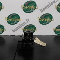 Piece-Bloc-ABS-%28freins-anti-blocage%29-VOLKSWAGEN-TOURAN-PHASE-1-Diesel-23a520053ce8cf3ad4c5d8aeffeea9ab8798d941e06643a351e534c82d481449.jpg