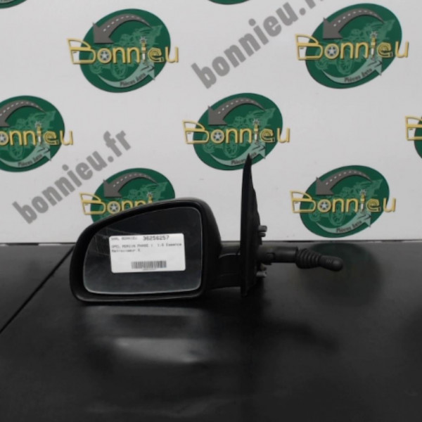 Piece-Retroviseur-gauche-OPEL-MERIVA-PHASE-1-Essence-c8c9cadef4570c5ffaf726a961af6d9e0336d416a1fc3187a6e4ef4622554f5a.jpg