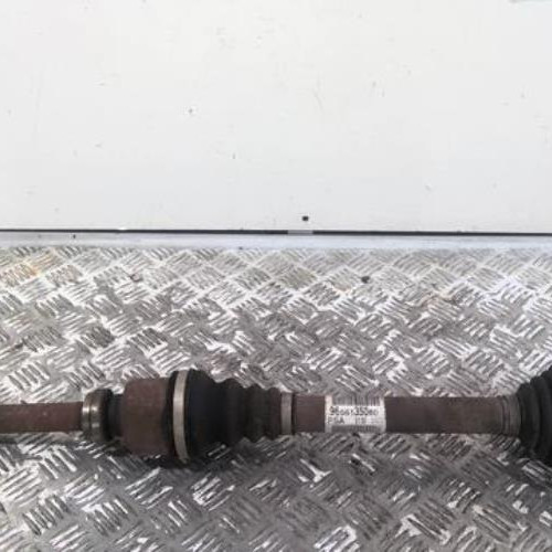 36749386-ad214de4-2920-42a5-8587-1310fcbfdcf4-Piece-36749386-Cardan-droit-3273KR-PEUGEOT-207-PHASE-2-CABRIOLET-16-THP-16V-TURBO-db284a8025b2d7c22983fda0e0ac2e879393769f019f3194fef7852bea01ae4e_m.jpg