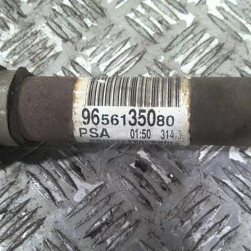 36749386-1761a8a6-fbb4-47f5-9111-1db41bff15de-Piece-36749386-Cardan-droit-3273KR-PEUGEOT-207-PHASE-2-CABRIOLET-16-THP-16V-TURBO-2f00c54a0d273b3a16e4a776a23cc005c6146f4f7b457ffe2a2a1154bf83844a_m.jpg