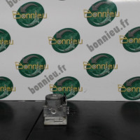 Piece-Bloc-ABS-%28freins-anti-blocage%29-PEUGEOT-208-Access-Feline-Diesel-8eeff8b896dbbbce9e7c9d6de1e5ac8d5b3ca93864e24a440194e6d7a8411609.jpg