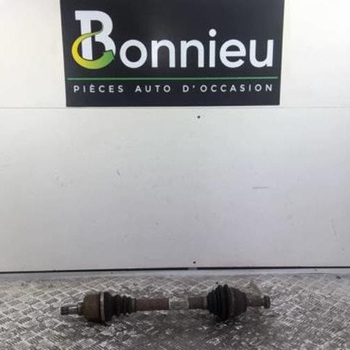 37246080-2b9b25b5-7746-4292-b893-db25ba87f8b2-Piece-37246080-Cardan-gauche-9661107380-PEUGEOT-208-1-PHASE-1-16-HDI-8V-TURBO-1272e421a55d90d9554935bebc1b2aad80eb01a6f6ae4773ddcaa808ad224d00_m.jpg