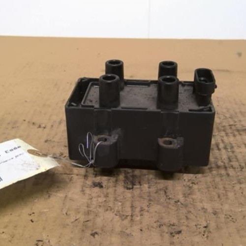 Piece-37532823-Bobine-RENAULT-CLIO-2-PHASE-2-1.2i--8V-17c697f215d0623847c46f66bc7250328c428ad400ed645477680cfb7cf1048a_mtn.jpg