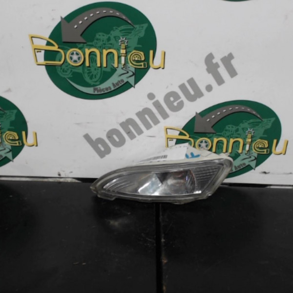 Piece-Repetiteur-clignotant-avant-gauche-%28Feux%29-RENAULT-TWINGO-II-PHASE-2-Diesel-f4dab6c14468b46d03d1a5d28c2996a01ad0923a9417352d9307e7c169759a2f.jpg