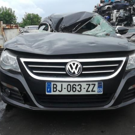 Vehicule-VOLKSWAGEN-PASSAT-CC--CC-2012-PHASE-1-2-2011-0314f0ad6176086b5498c94c296dbbbfb665773e0452ef0fd67b53d2ce824e7e.jpg