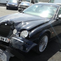 Vehicule-JAGUAR-S.TYPE-S-TYPE-2-7-2005-2de3bbd811ef8105dcef164d38b95f6d85929a4e7adc132881756818848a4c03.jpg