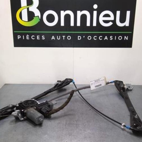 Moteur leve vitre avant droit