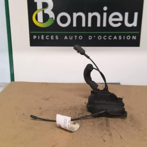 Piece-Fermeture-centralisee-avant-droit-RENAULT-GRAND-SCENIC-3-PHASE-3-1.5-DCI--8V-TURBO-06c7cb5b29ce88d446cb7b48620ac2685e4e26753098ab7e3cabacc3cb1341da_mtn.jpg