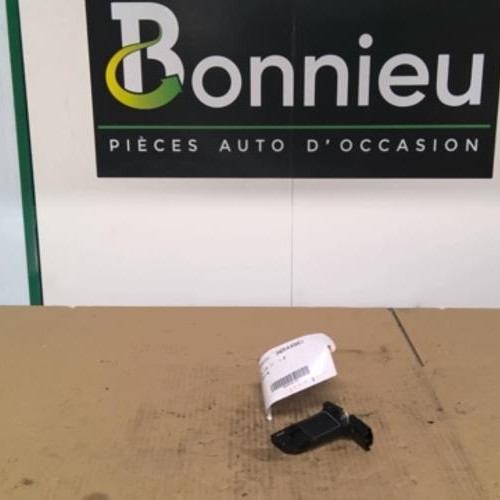 Piece-Debitmetre-CITROEN-C3-3-PHASE-1-1.6-BLUE-HDI--8V-TURBO-7c18a2803595996c0c90f0d6db2d6d5c39d340d237989d36e5f875975560d1ee_mtn.jpg