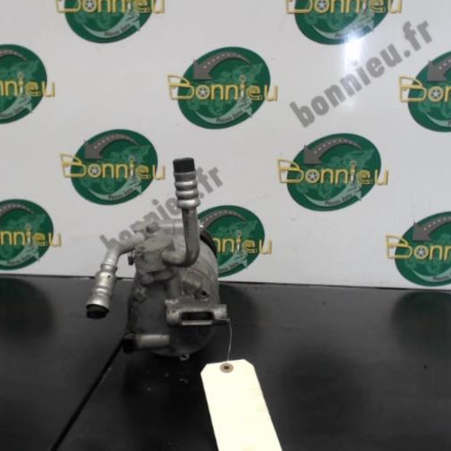 Piece-Compresseur-clim-SKODA-RAPID-Diesel-b8c64f3017b7d24892657d44460a8b47829ecdf8cb5e439f5e95ca8912165e5b_mtn.jpg