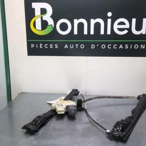 Leve vitre electrique avant droit