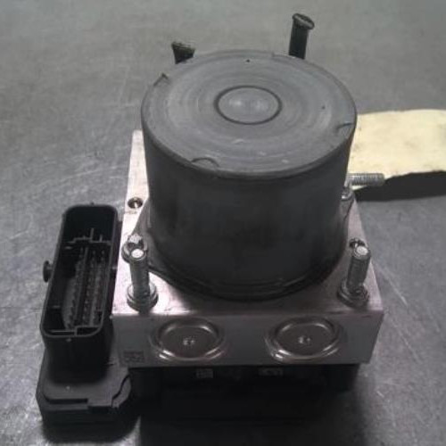 40009064-99902444-e775-4f52-acd2-9f7d23c857e3-Piece-40009064-Bloc-ABS-1637317880-PEUGEOT-308-2-PHASE-2-15-BLUE-HDI-16V-TURBO-753d10ca30b31006f0bf639a7f7479dc8ba02730f553c4cc96a288d47df53ba4_m.jpg