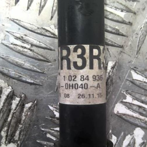 40394584-d69ad1b0-b3bc-4aea-99c7-d80215527815-Piece-40394584-Cardan-droit-B000903580-PEUGEOT-108-10-VTI-12V-cc3769866d7cb50df5a71cc16583a1f253d29b3c06fde6b0dd7ba47885b4c85f_m.jpg