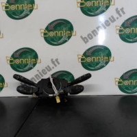Piece-Commodo-PEUGEOT-307-BREAK-PHASE-1-48b8aea1a7b45d6cc1b6a3067b98d43501b5b27977ea39170df92285eff79183_mtn.jpg