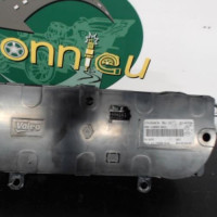 Piece-Commande-chauffage-RENAULT-CAPTUR-Diesel-565e07958ed0fb90c8809f90fc0f5b3b9492335e802e9d0e90f878927812b4e1_mtn.jpg