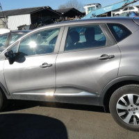 Vehicule-RENAULT-CAPTUR-1-5-2017-0b35e8f348143acfb47b28605f2effc59cc71c0b46a877ad5c5bd1d989df0abb.jpg