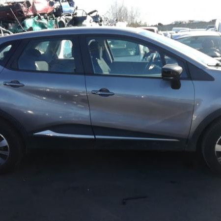 Vehicule-RENAULT-CAPTUR-1-5-2017-2d38324e22e97bd2332f7075a040010e078621acf3d7cd92823120ba2581a0b4.jpg