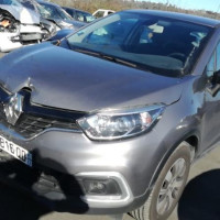 Vehicule-RENAULT-CAPTUR-1-5-2017-a4510f5ba0c235ffbc2537e87171f06adfe6f8e4e82f9fc506e01704587bae28.jpg